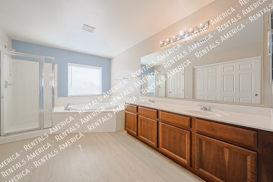 Building Photo - 35101 N 30th Ln
