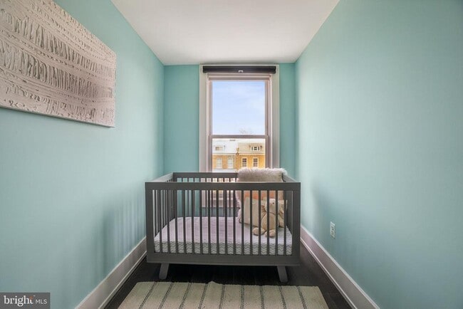 Building Photo - 456 Randolph St NW