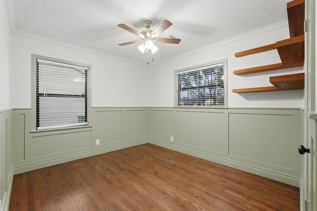 Building Photo - 4406 Marlborough Dr