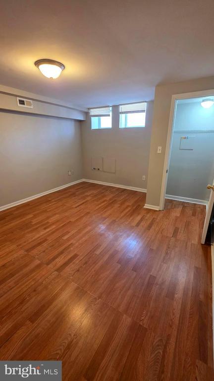 Building Photo - 539 N Luzerne Ave