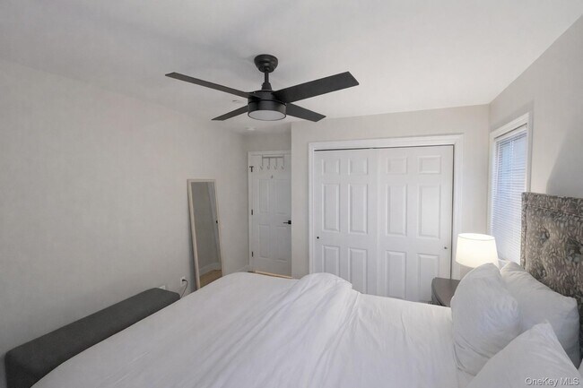 Building Photo - 45 Maryland Ave