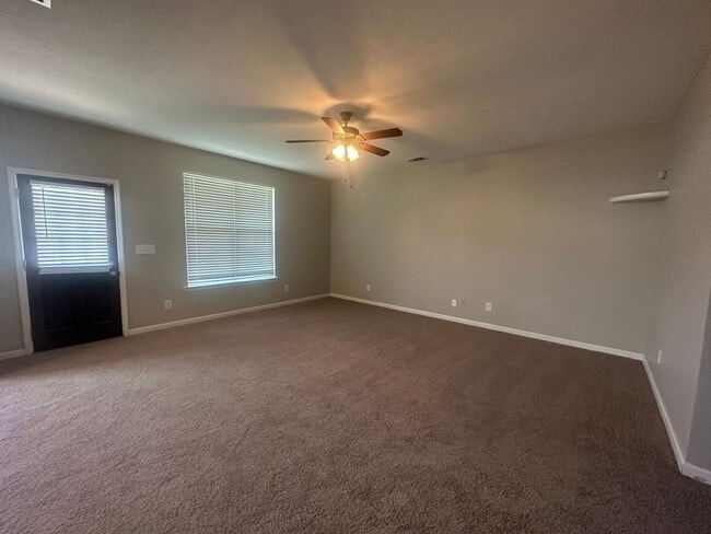 Building Photo - Great 3BR, 2.5BA home in Martinez!