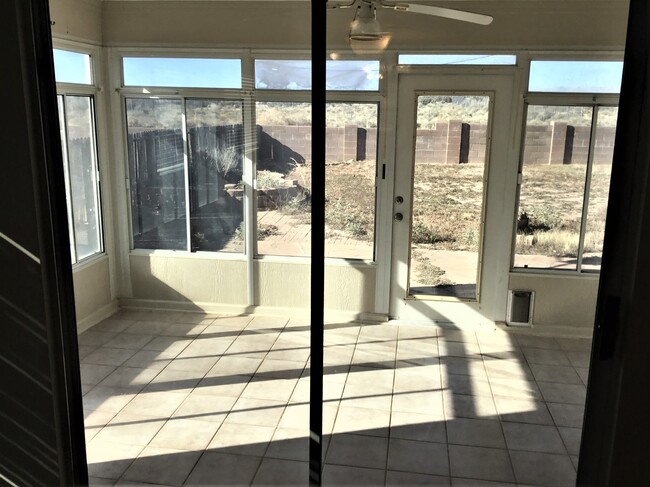 Building Photo - 3205 Chama Meadows Dr NE