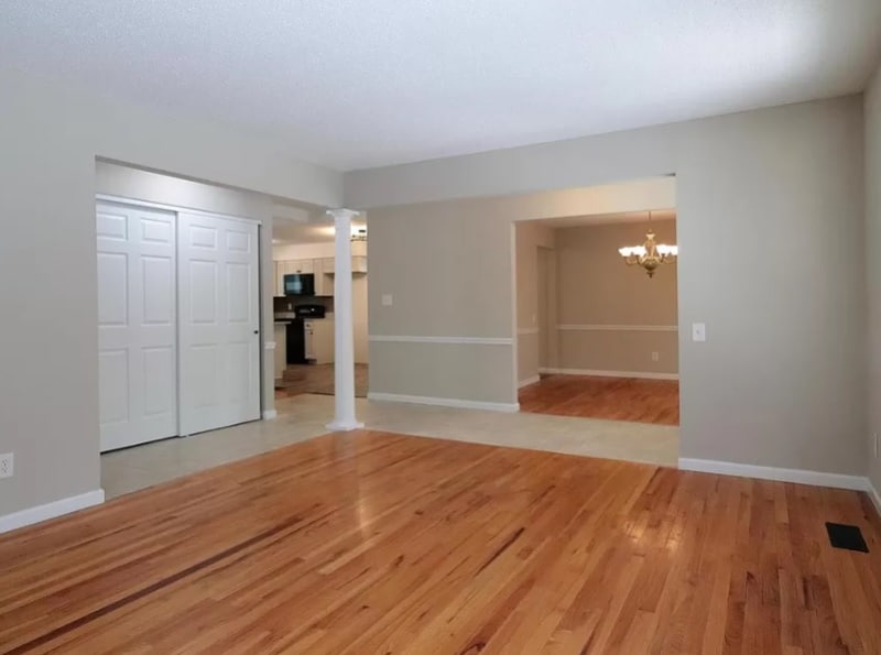 Building Photo - 1141 Old Farm Dr