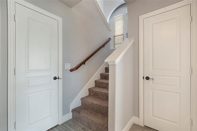 Building Photo - 5116 Prospect St