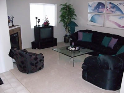 Living Room - Warewood Village Apartments