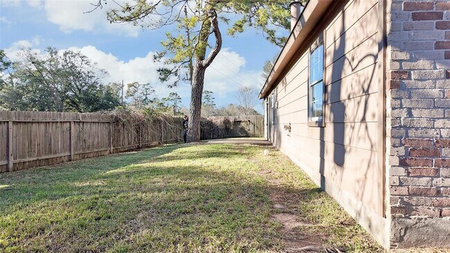 Building Photo - 4706 Glendower Dr
