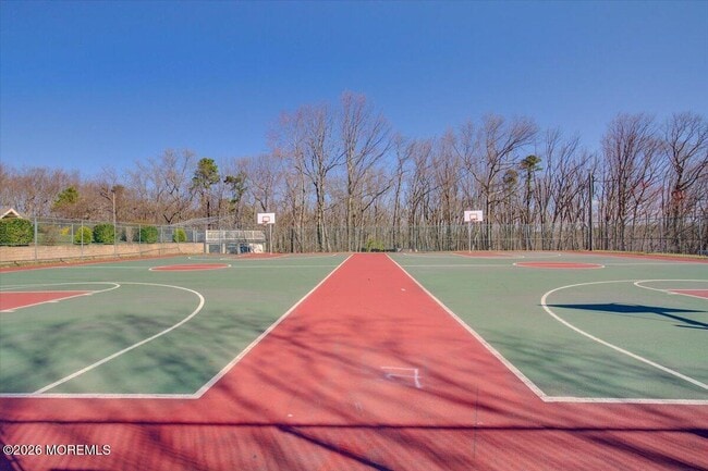 Building Photo - 306 Larkspur Ln