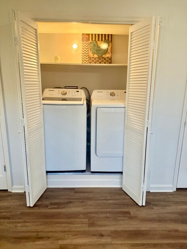 Building Photo - 6025 Sand Wedge Cir NW