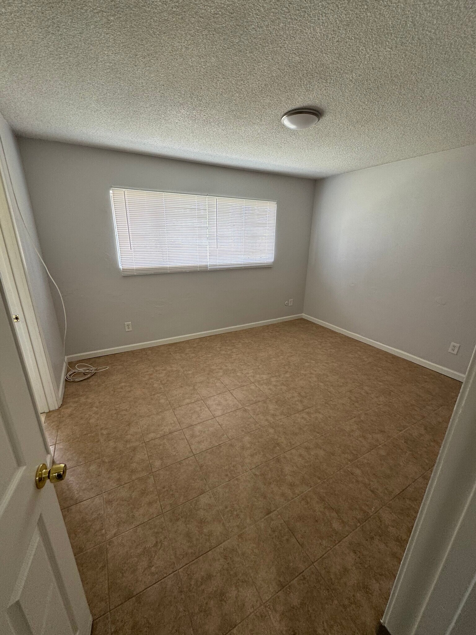 Bedroom 5 - 5805 Alta Vista Ave