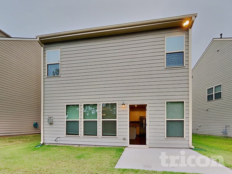 Building Photo - 3440 Baylor Cir
