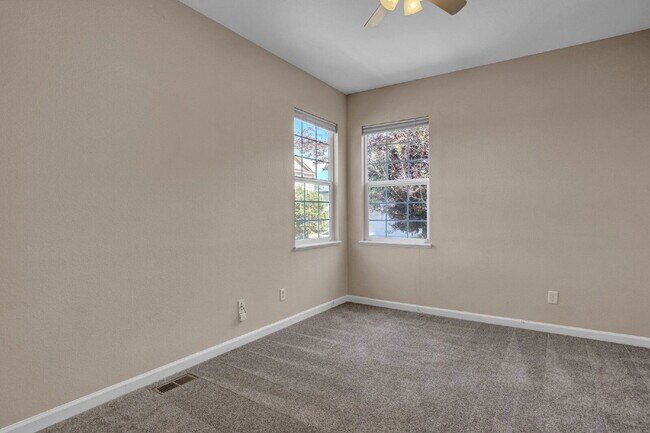 Building Photo - 3415 Gunn Peak View