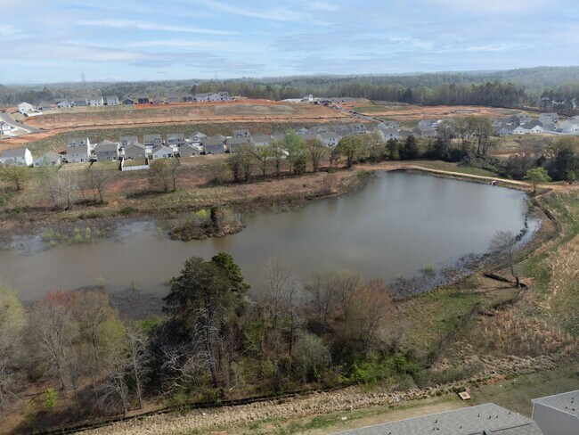 Building Photo - 107 Sunriff CT