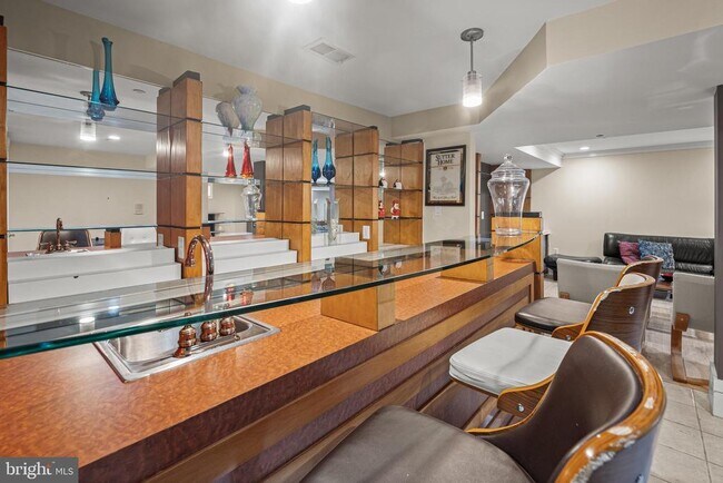 Building Photo - 9715 Singleton Dr