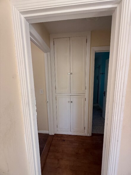 Building Photo - 5381 Mariquita Ave