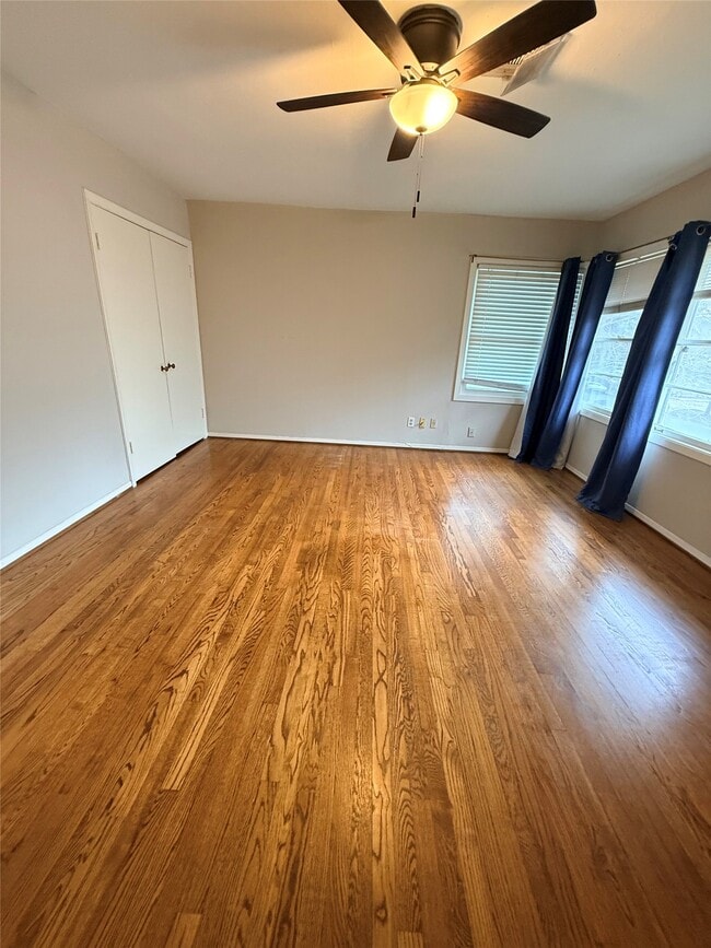 Building Photo - 3914 Law St