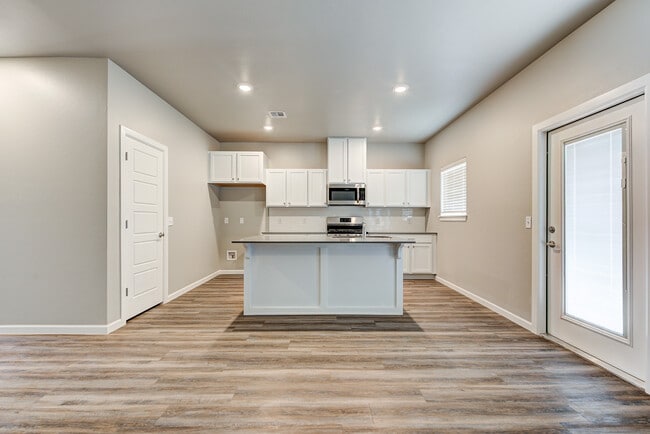 Building Photo - 13503 Bluejacket Dr