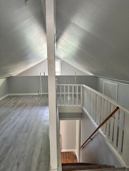 Full finished attic space pefect for office, playroom or nursery! - 1826 River Dr