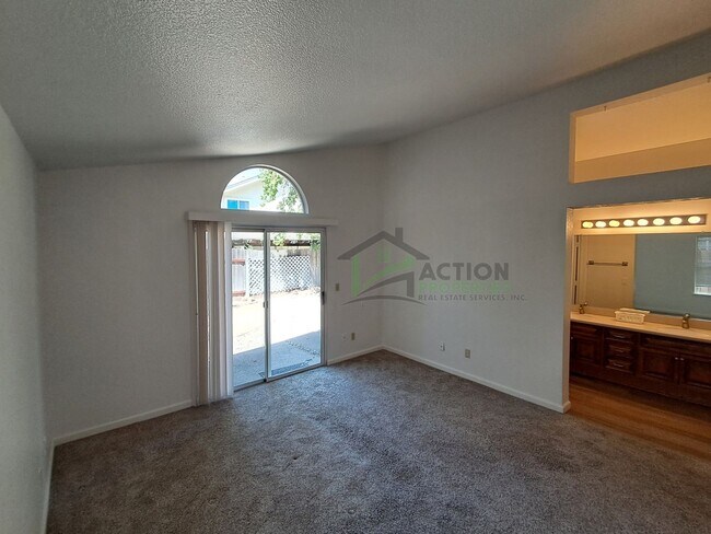 Building Photo - 3835 Hunters Glen Pl