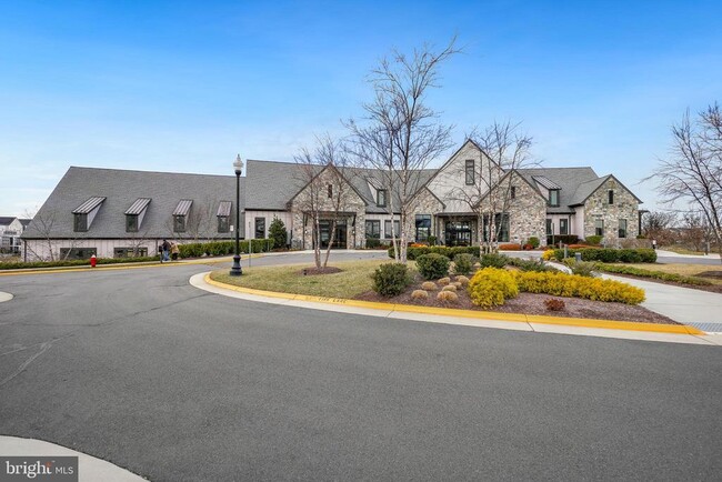 Building Photo - 23651 Havelock Walk Ter