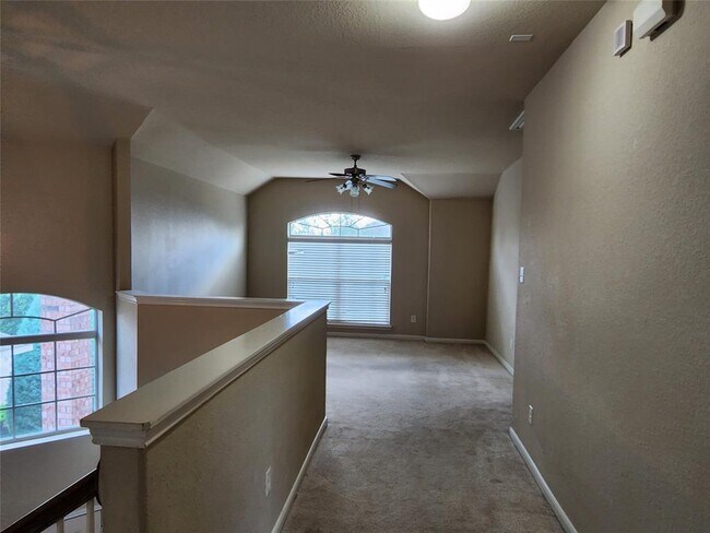 Building Photo - 6106 Grassy Haven Ln