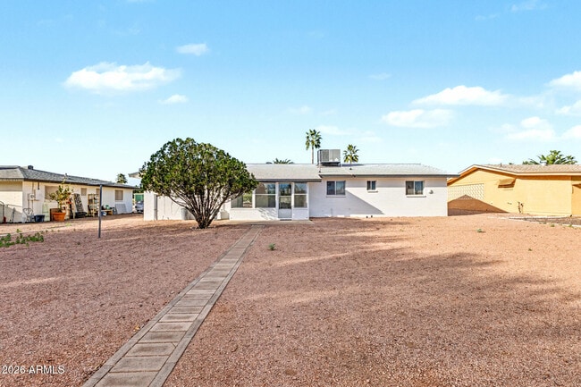 Building Photo - 5913 E Decatur St