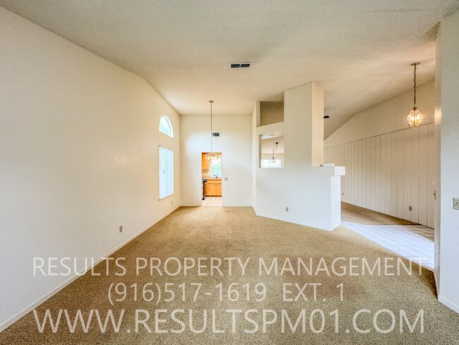Building Photo - Stanford Ranch 3 Bedroom beauty!