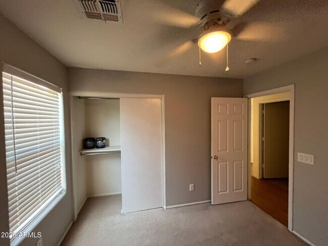 Building Photo - 29429 N Blackfoot Daisy Dr