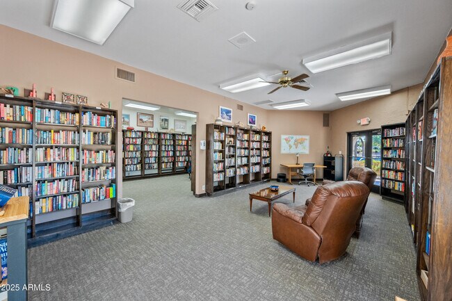 Building Photo - 7940 E Camelback Rd