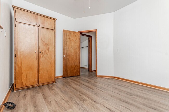 Building Photo - Single Family Home