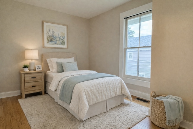 Building Photo - 625 Goldsborough St