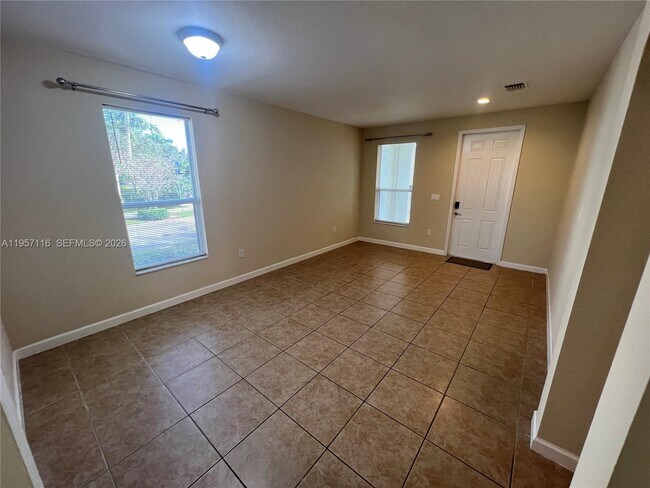 Building Photo - 17065 SW 93rd St