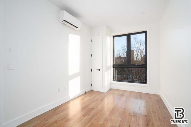 Primary Photo - 2 bedroom in BROOKLYN NY 11211