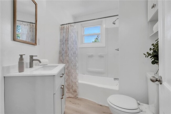 Building Photo - 1229 McKee Rd