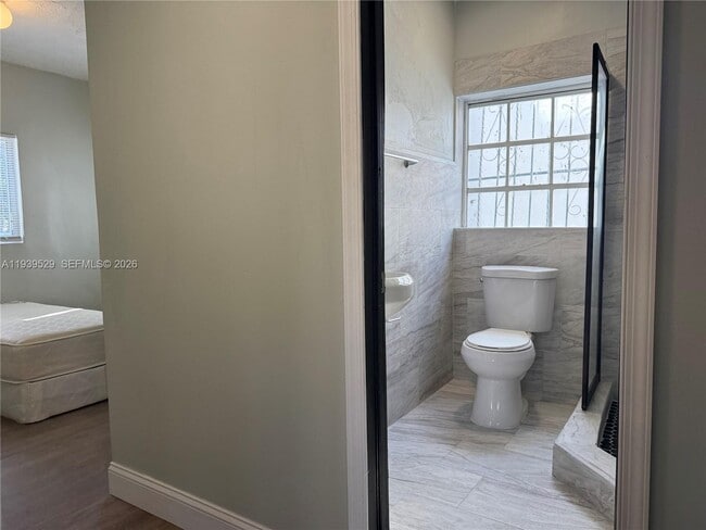 Building Photo - 22 NE 51st St