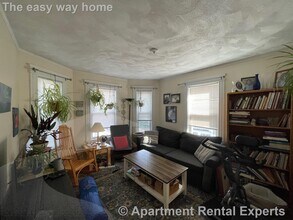 Building Photo - 11-15 Orrin St Unit #2