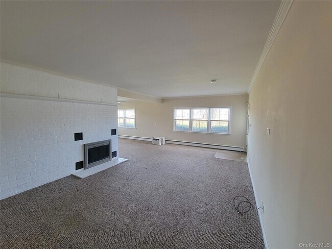 Building Photo - 475 Route 25a Unit UNIT B