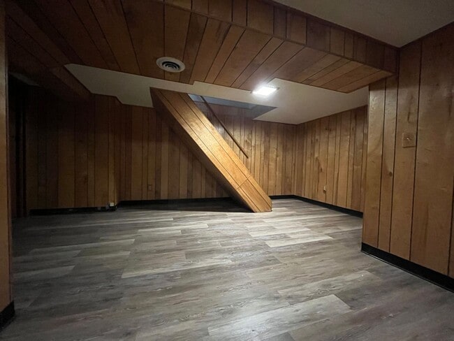 Building Photo - 3 Bed 1 Bath Single Family Home in Wausau