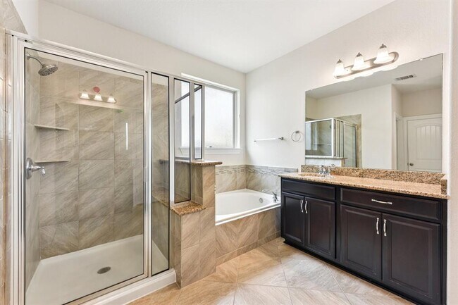 Building Photo - 5708 Viejo Dr