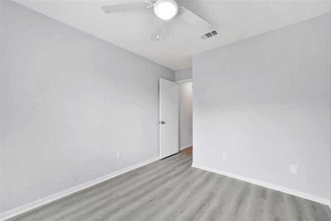 Building Photo - 2955 High Plains Dr