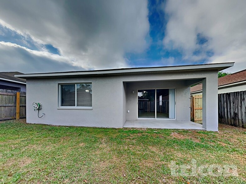 Building Photo - 4307 Country Hills Blvd