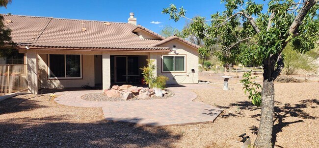 Building Photo - 5213 Orchard Hills Ave