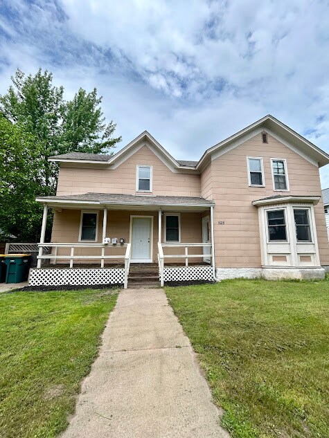 Building Photo - 528 Union St