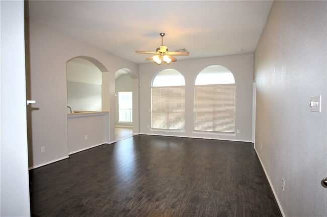 Building Photo - 4614 Brazos Bend Dr