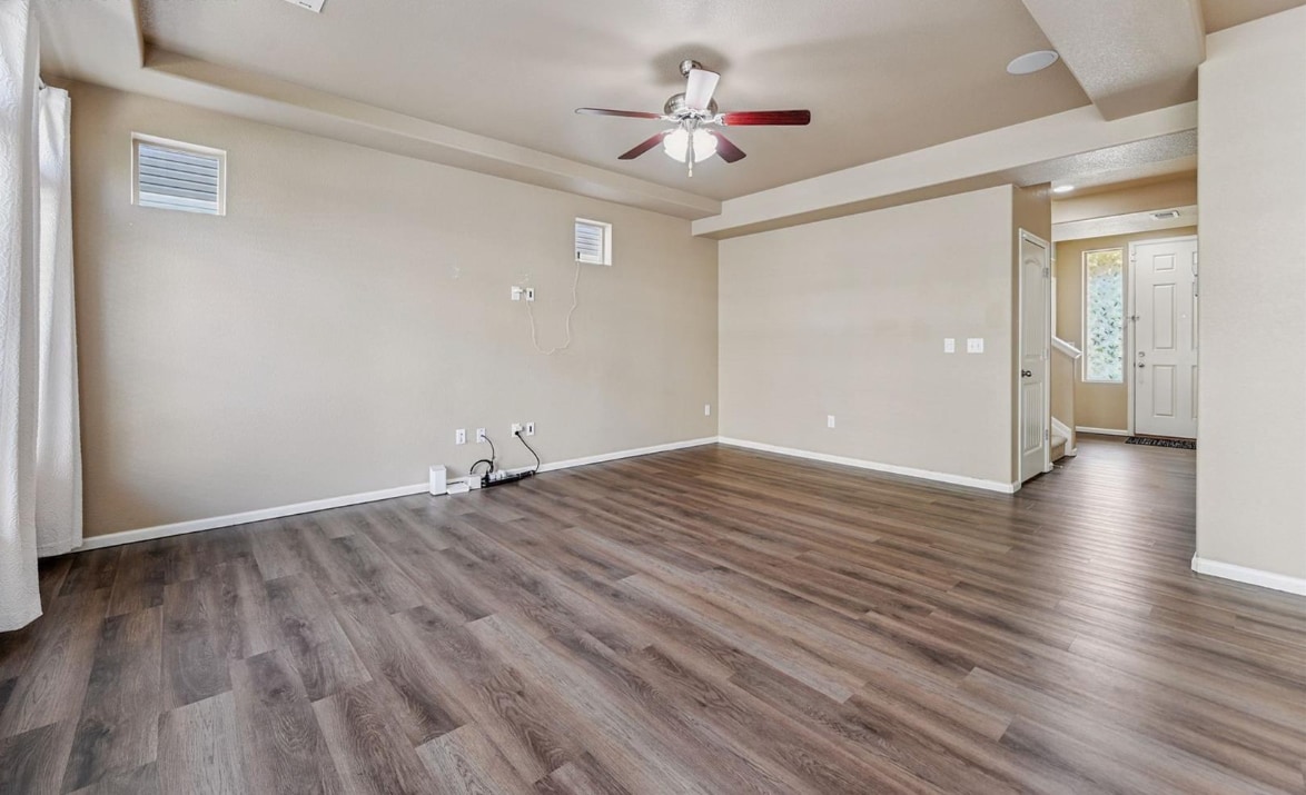 Building Photo - 8356 Longleaf Ln