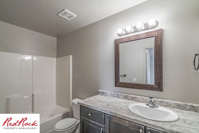 Building Photo - 4 Bedroom Home In The Villas At Sienna Hills