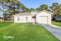 Building Photo - 1201 Schumann Dr