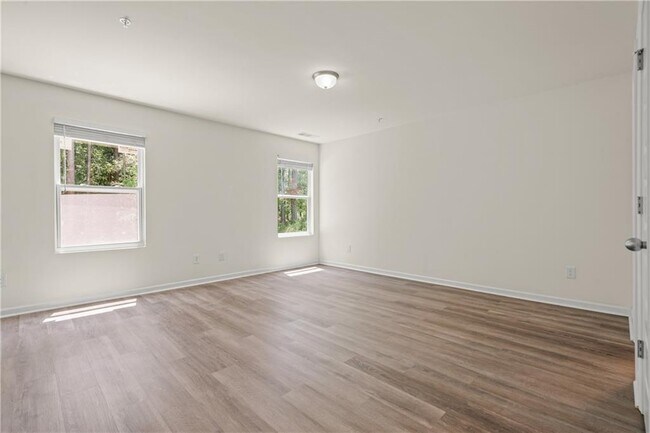 Building Photo - 631 Carlton Pointe Dr