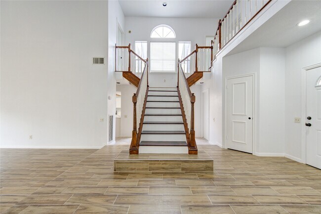 Building Photo - 16026 Rustic Sands Dr