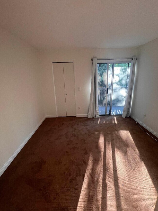 Building Photo - 3604 W Estates Ln